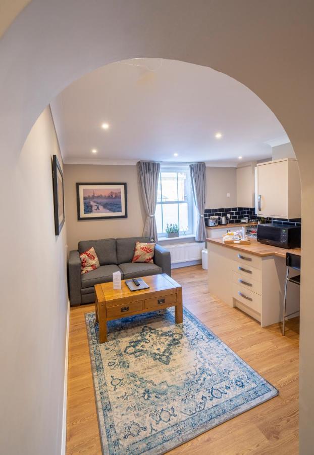 Peartree Serviced Apartment *